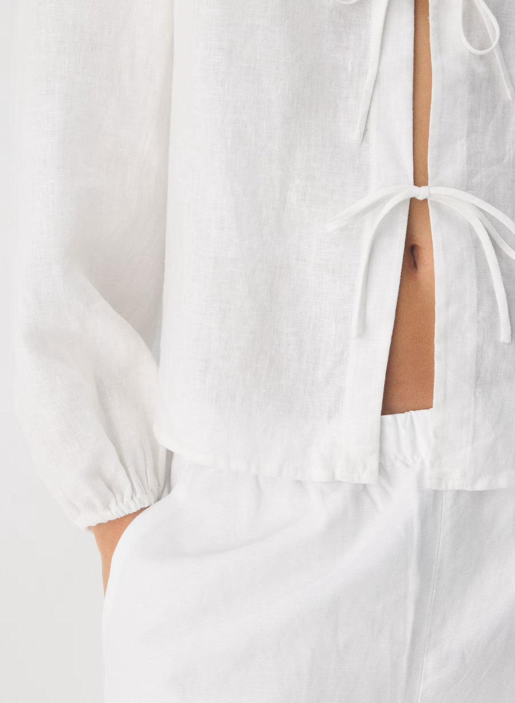 Aritzia Tybee Linen Blouse-White