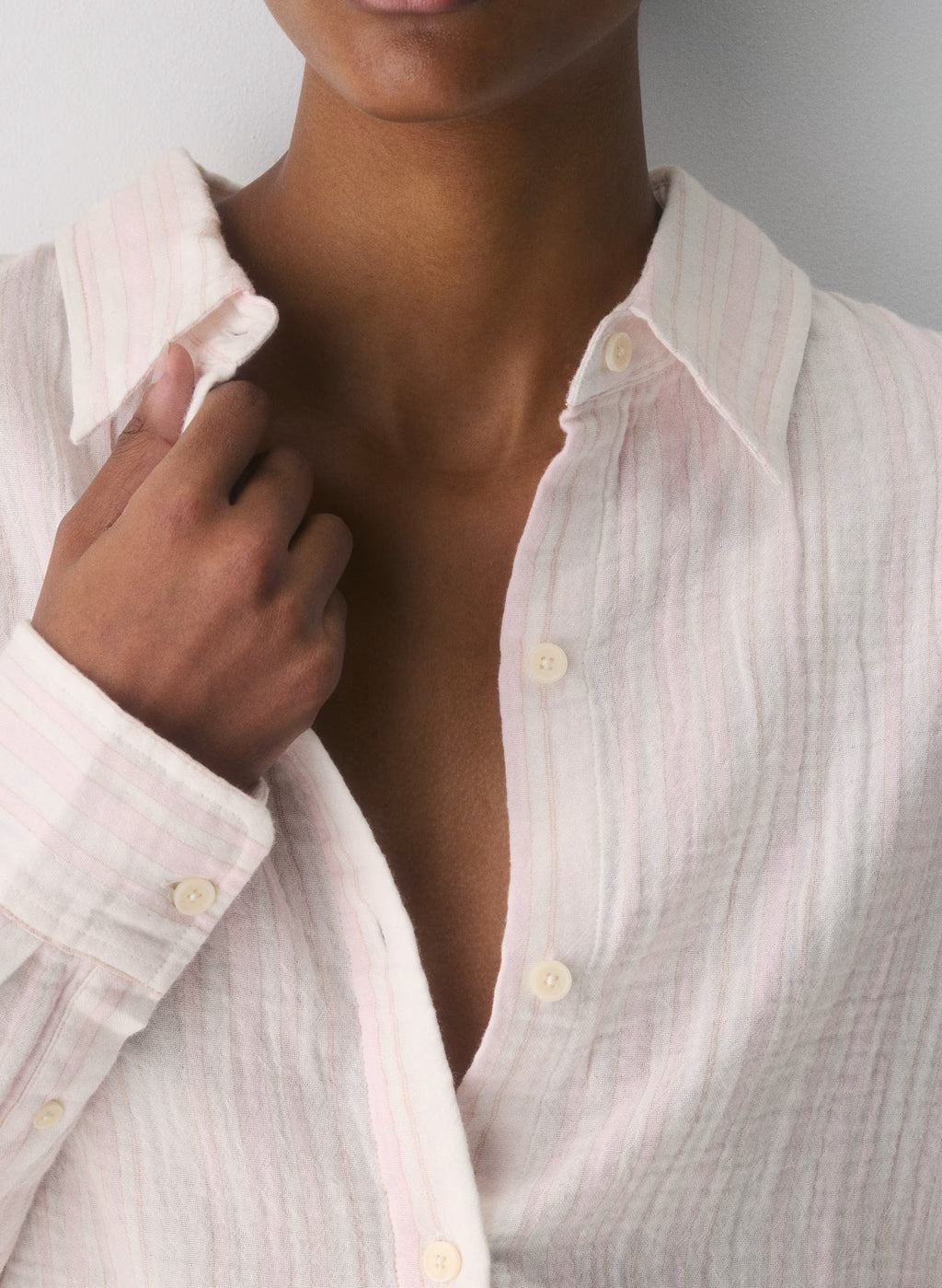 Aritzia AirPlush Cotton™ Sail Shirt -  İmogen strp ok/Vla p