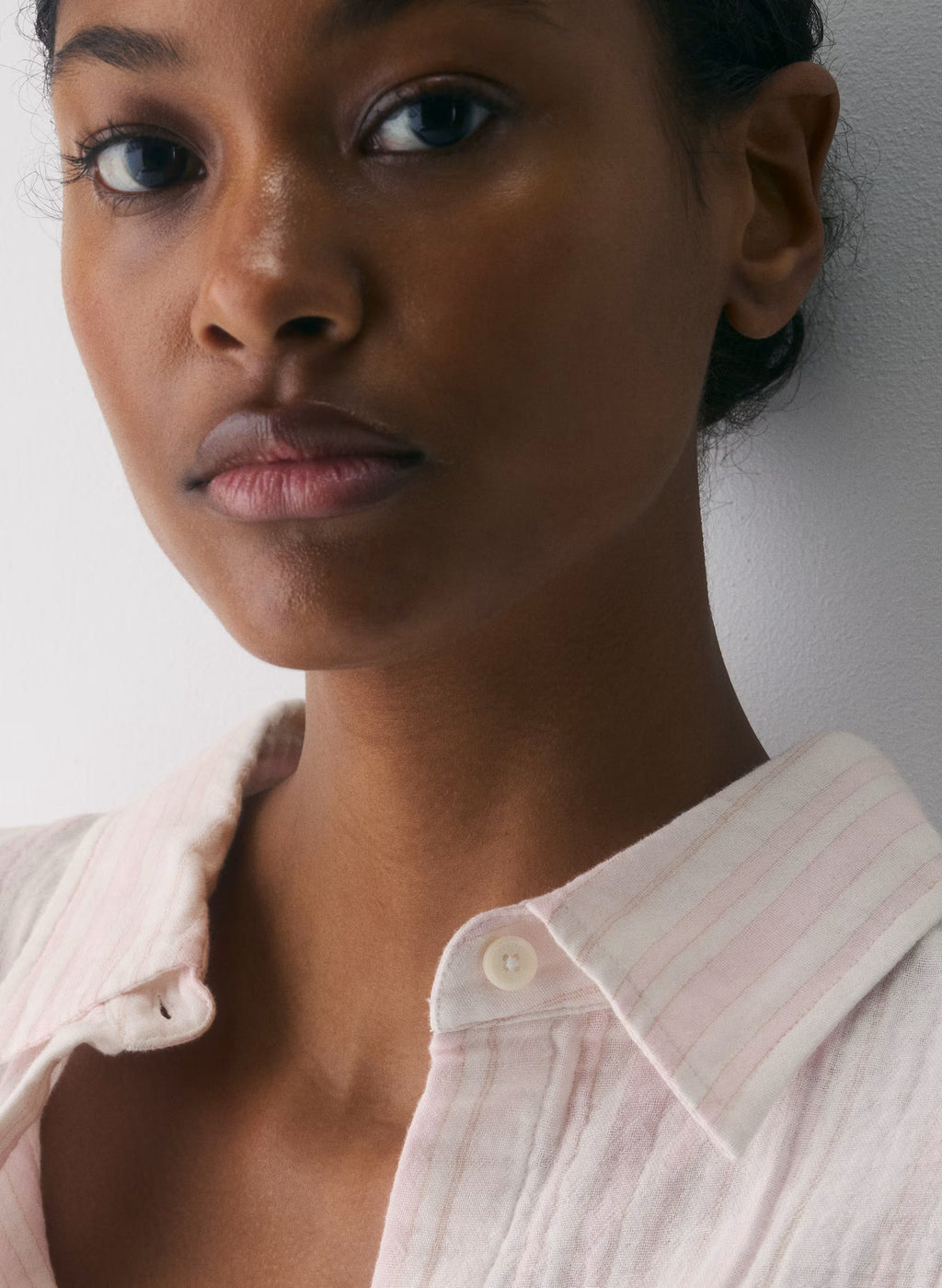 Aritzia AirPlush Cotton™ Sail Shirt -  İmogen strp ok/Vla p