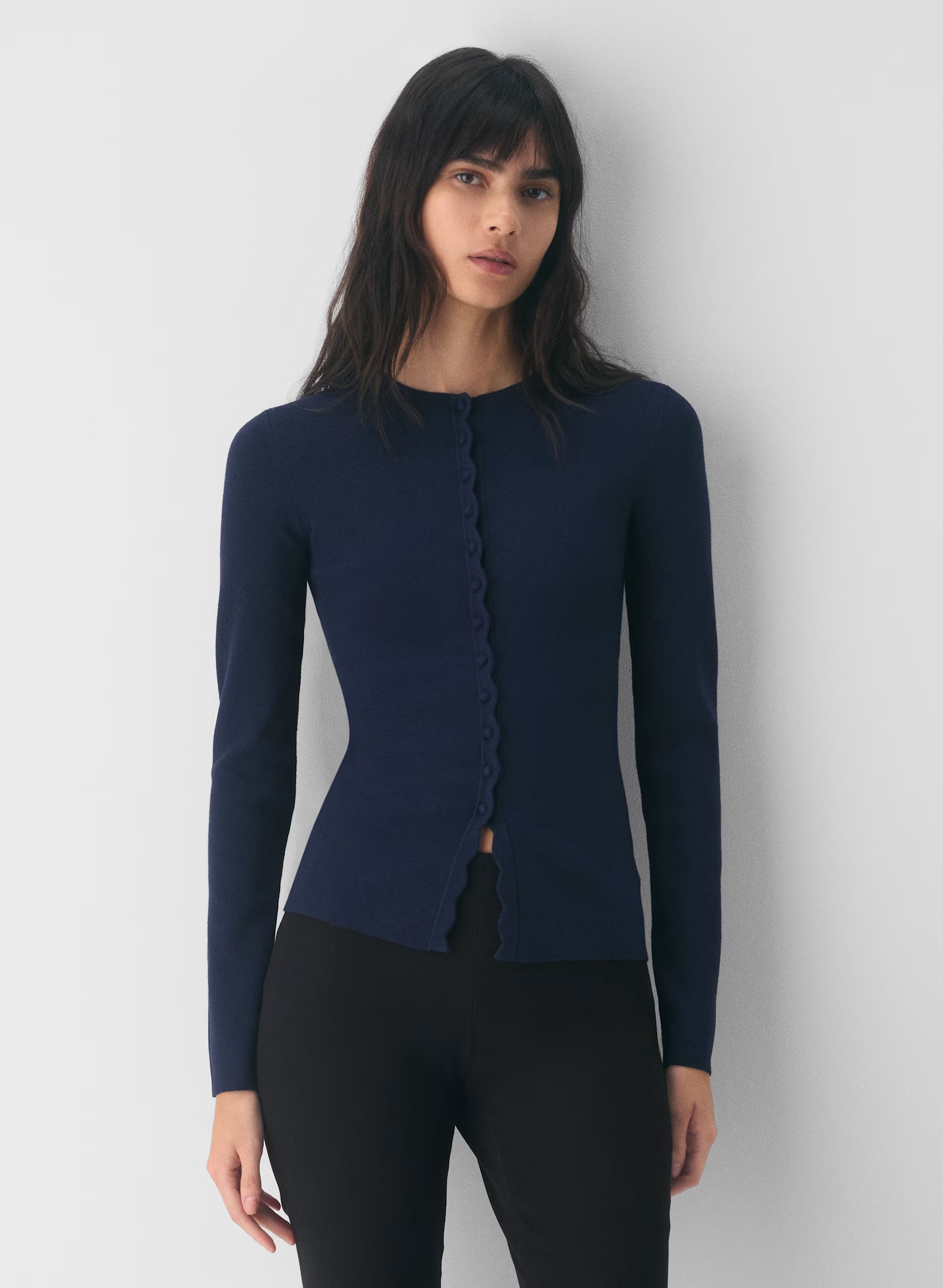 Aritzia Shelly Cardigan - Wonder Yarn-Essential Colours — Admiral