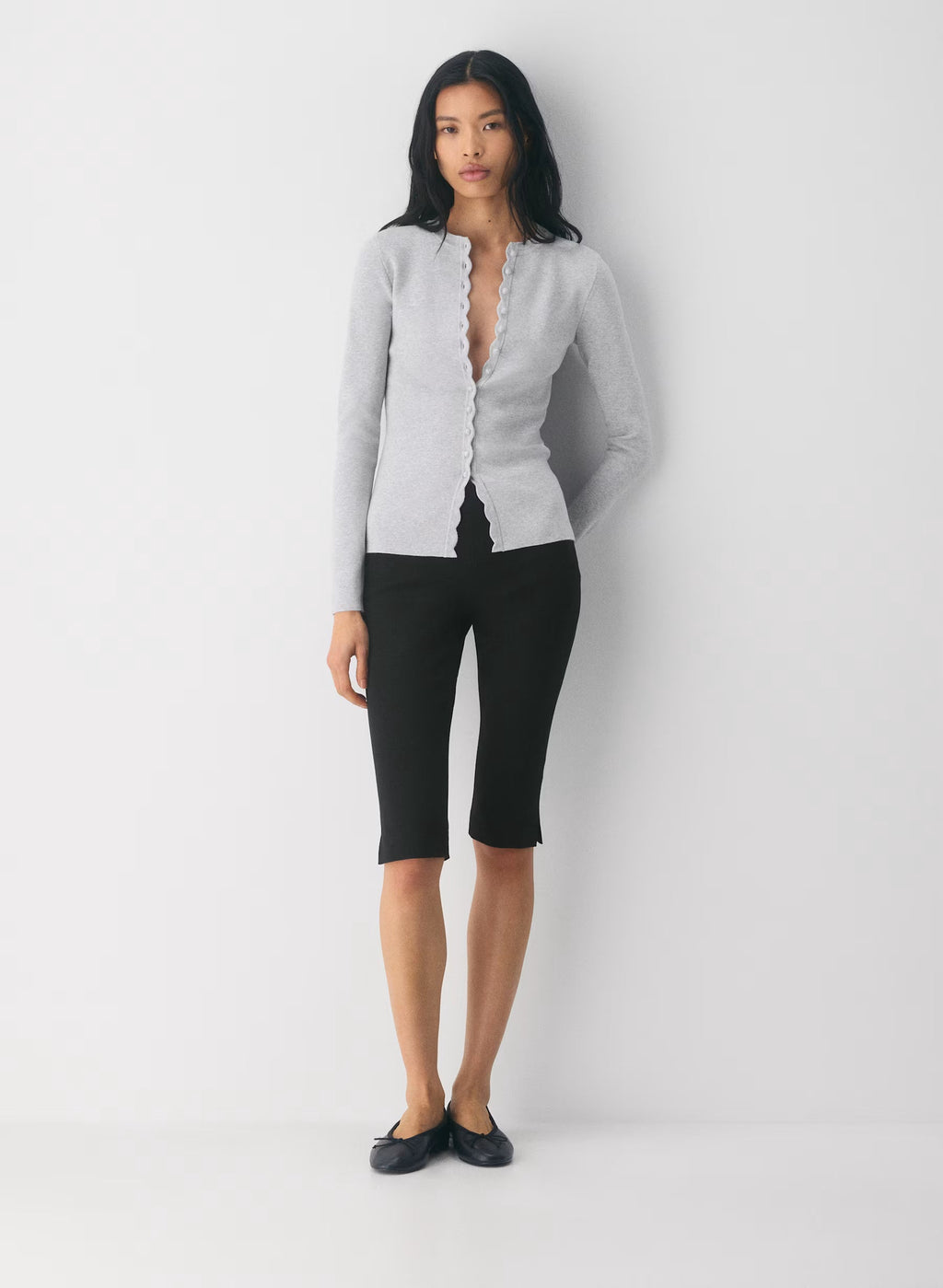 Aritzia Shelly Cardigan - Wonder Yarn-Essential Colours —Heather Chrome