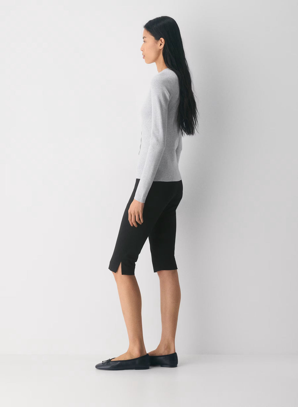 Aritzia Shelly Cardigan - Wonder Yarn-Essential Colours —Heather Chrome