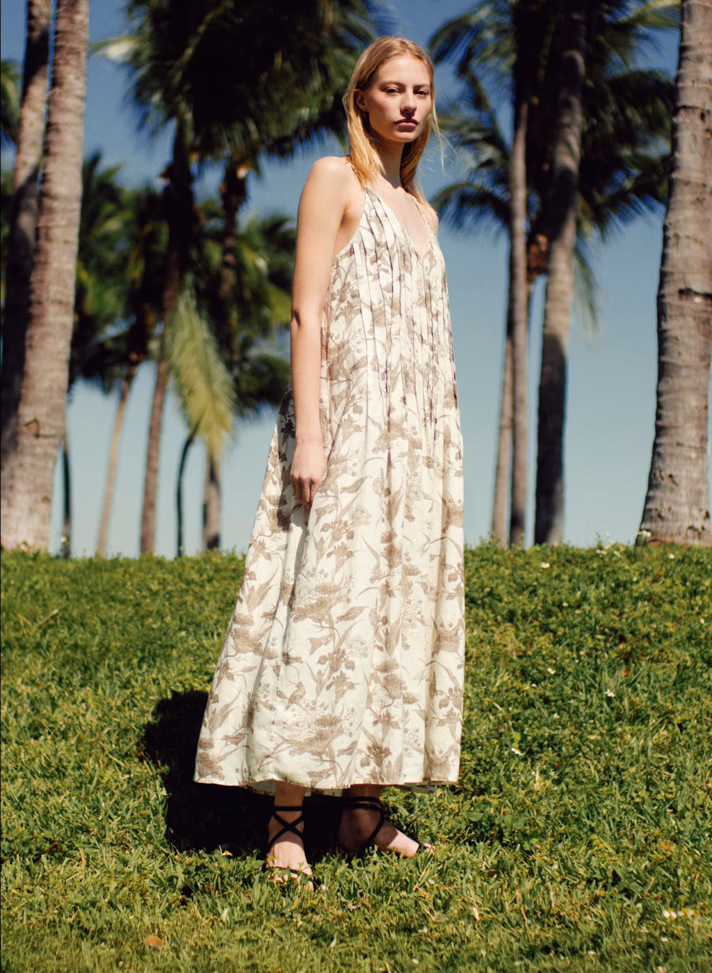 Aritzia Casbah Linen Dress-Birch/folio Brown