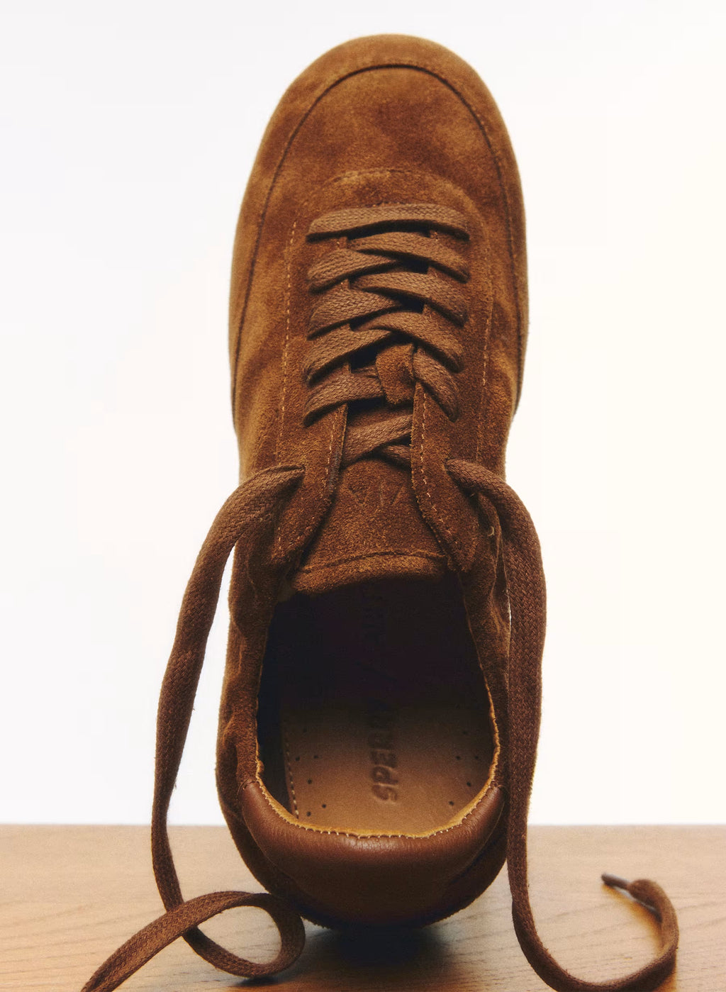 Aritzia Sperry x Aritzia Slim Jogger - Suede Leather-Chocolatier Brown