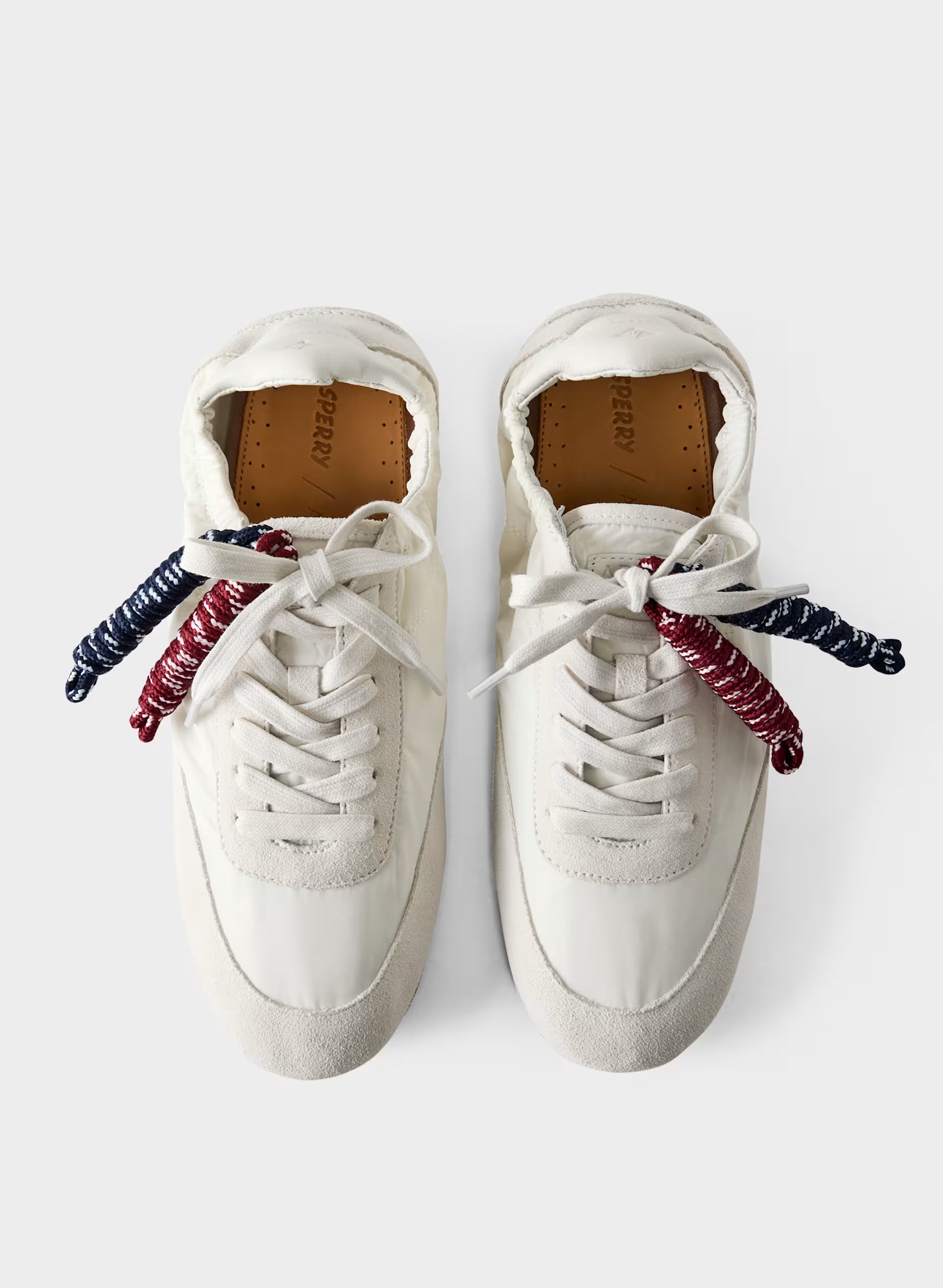 Aritzia Sperry X Aritzia Slim Jogger - Nylon & Suede-Halo White