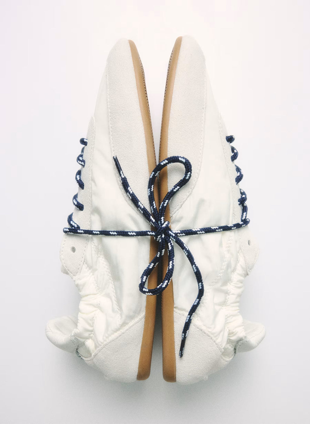 Aritzia Sperry X Aritzia Slim Jogger - Nylon & Suede-Halo White