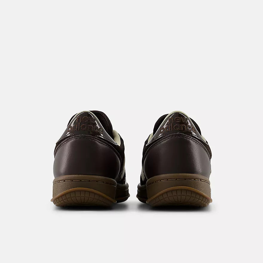 New Balance T500  -  BLACK COFFEE with SEA SALT - U5009H1