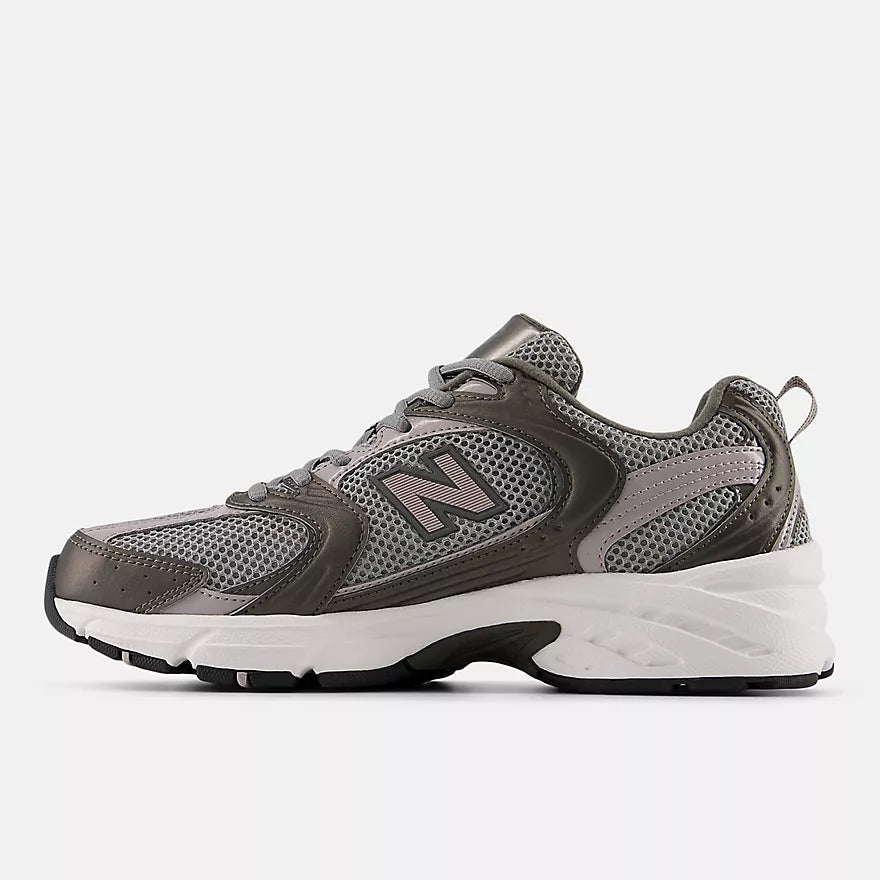 New Balance 530  -  BLACK METALLIC with TRUFFLE SALT  -  U5303R9