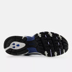 New Balance 530  -  SILVER METALLIC with DAYBREAK and MAGIC BLUE  -  U53052N