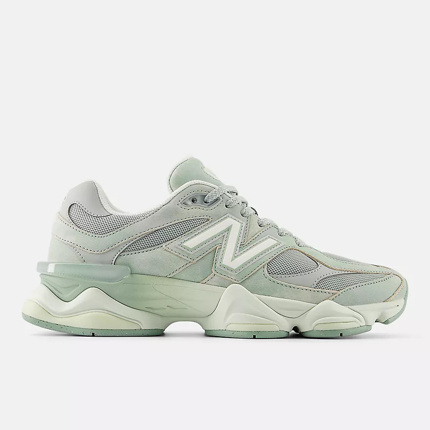 New Balance 9060  -  MOSAIC GREEN with SEA SALT  -    U90608Z4