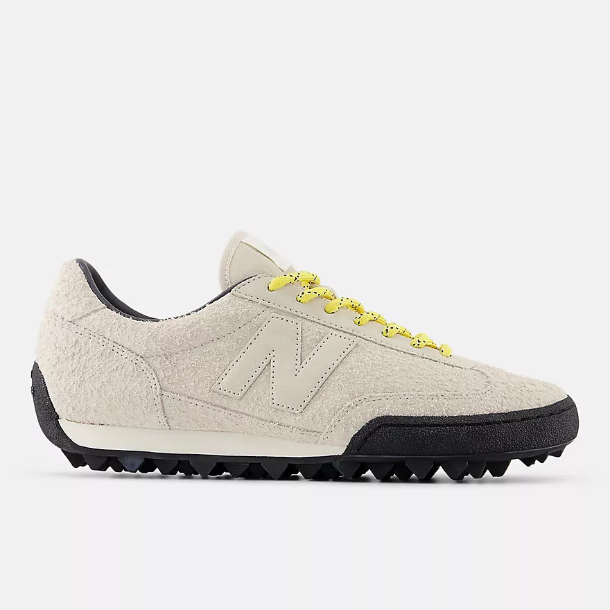 New Balance Gator Run  -  STAR BURST with SEA SALT - UGTR83J